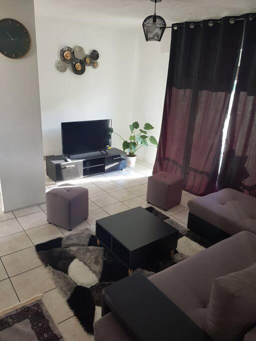 Superbe Appartement En Residence Prive Avec Un Parking Prive Scionzier Екстериор снимка